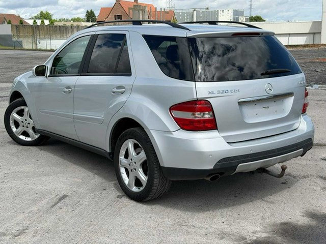 2007 mercedes ml320cdi 164 - afbeelding 23 van  31