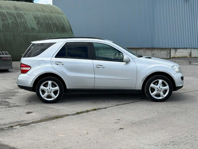 2007 mercedes ml320cdi 164 - afbeelding 30 van  31