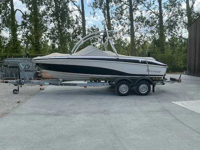 2007 mercury mercruiser tahoe q6 9 personen motorboot met tandemasser boottrailer - afbeelding 45 van  55