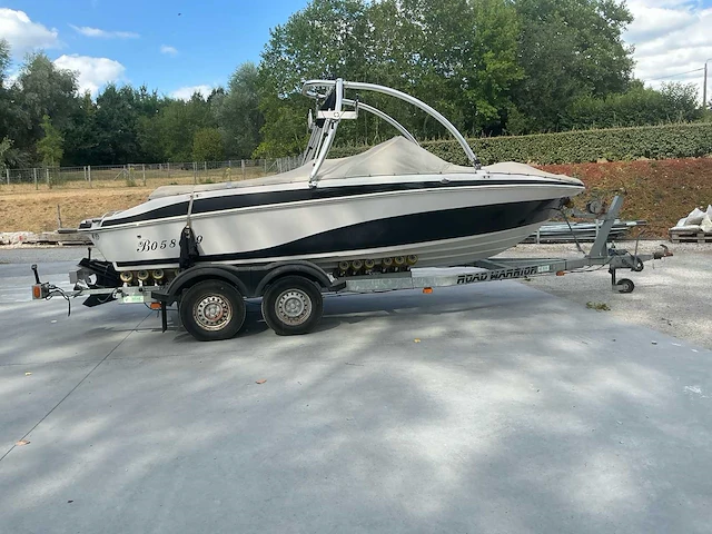 2007 mercury mercruiser tahoe q6 9 personen motorboot met tandemasser boottrailer - afbeelding 52 van  55