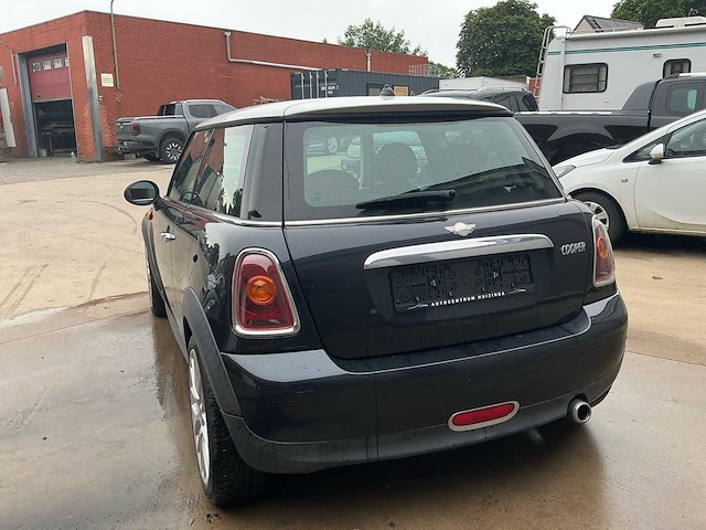 2007 mini cooper one personenauto - afbeelding 19 van  24