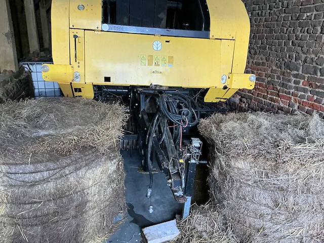 2007 new holland br740a balenpers - afbeelding 10 van  17