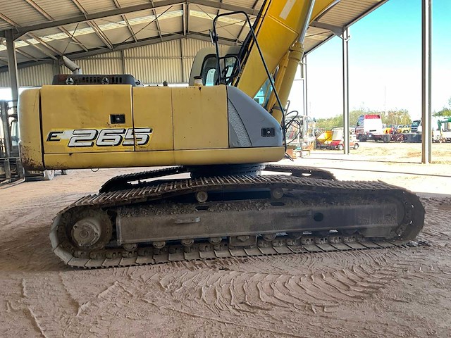 2007 new holland e265 rupsgraafmachine - afbeelding 15 van  16