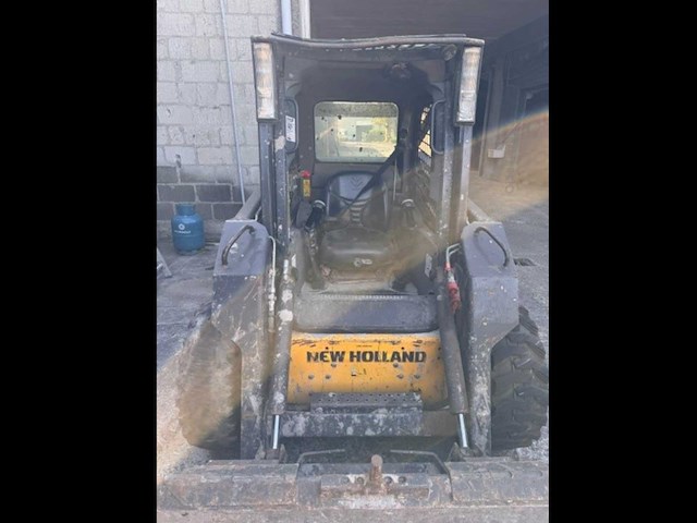 2007 new holland l170 schranklader - afbeelding 5 van  12