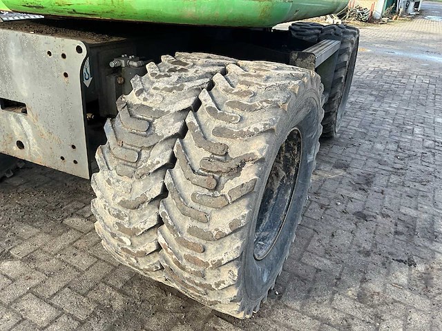 2007 new holland mh 3.6 banden graafmachine - afbeelding 14 van  25