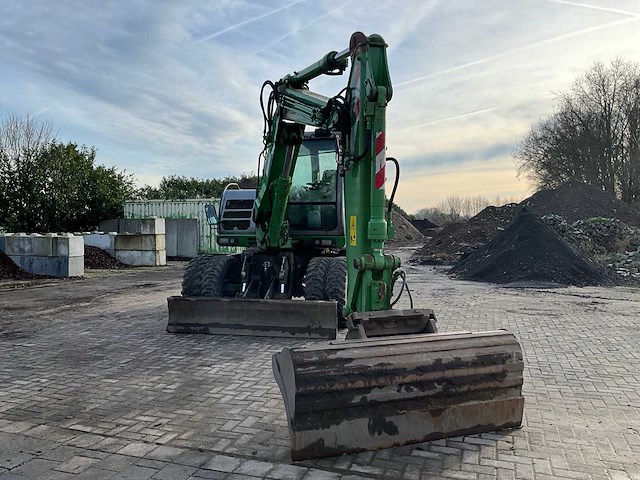 2007 new holland mh 3.6 banden graafmachine - afbeelding 7 van  25