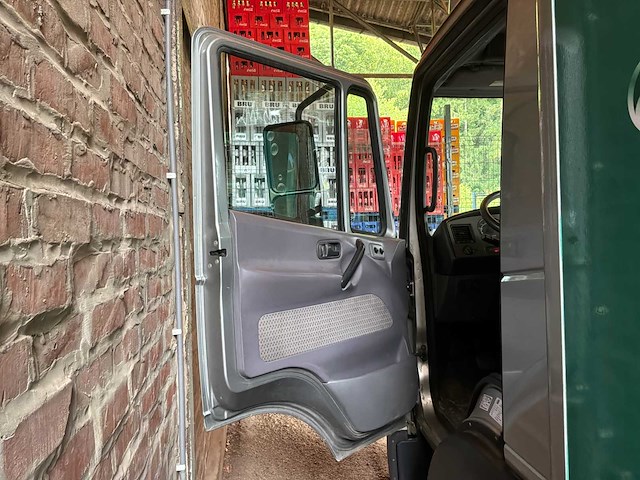 2007 nissan atleon gekoelde vrachtwagen - afbeelding 5 van  44