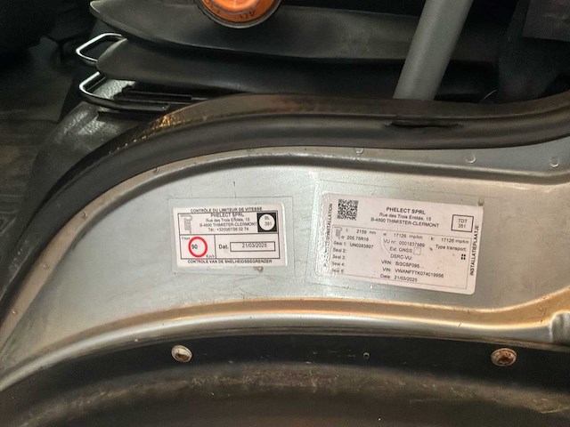 2007 nissan atleon gekoelde vrachtwagen - afbeelding 6 van  44