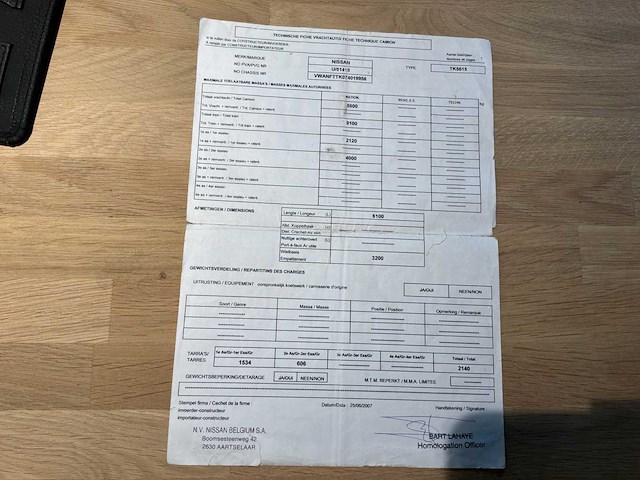 2007 nissan atleon gekoelde vrachtwagen - afbeelding 38 van  44