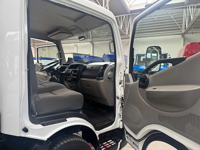 2007 nissan cabstar - 103.000km - 1ste eigenaar - kraan - afbeelding 18 van  21