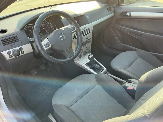 2007 opel astra gtc ecotec personenauto - afbeelding 13 van  25