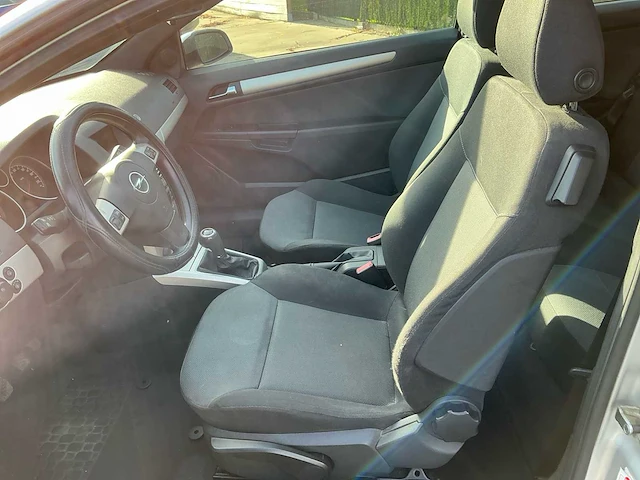 2007 opel astra gtc ecotec personenauto - afbeelding 14 van  25