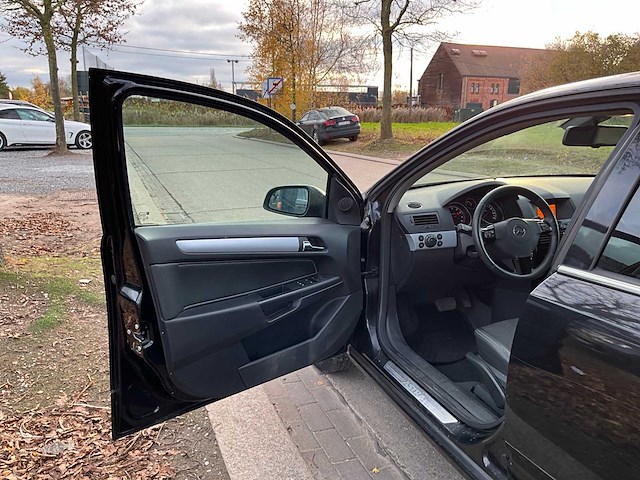 2007 opel astra personenauto - afbeelding 17 van  42