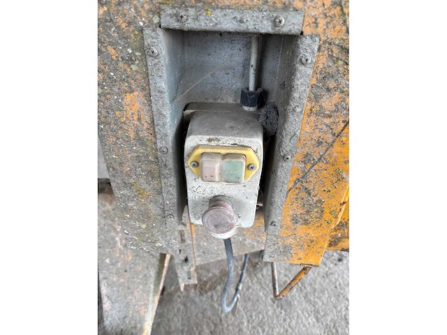 2007 paes bb 250 betonmolen - afbeelding 5 van  7