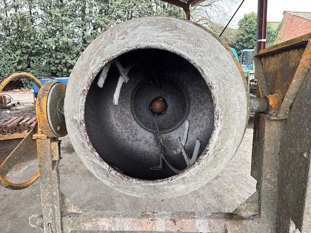 2007 paes bb 250 betonmolen - afbeelding 6 van  7