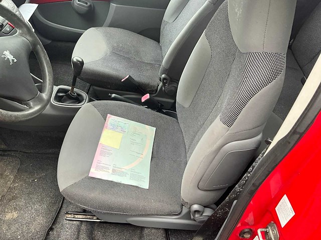 2007 peugeot 107 personenauto - afbeelding 8 van  25