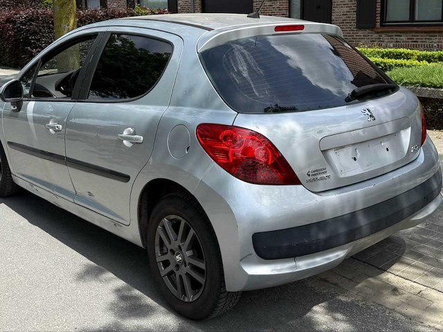 2007 peugeot 207 1.4 benzine 75 pk auto - afbeelding 2 van  9