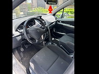 2007 peugeot 207 1.4 benzine 75 pk auto - afbeelding 7 van  9