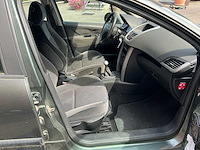 2007 peugeot 207 schadewagen personenauto - afbeelding 20 van  32