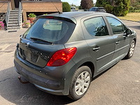 2007 peugeot 207 schadewagen personenauto - afbeelding 28 van  32