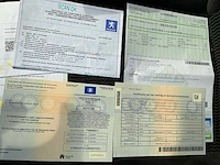 2007 peugeot 207 schadewagen personenauto - afbeelding 21 van  32