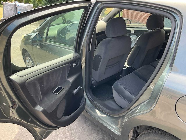 2007 peugeot 207 schadewagen personenauto - afbeelding 8 van  21