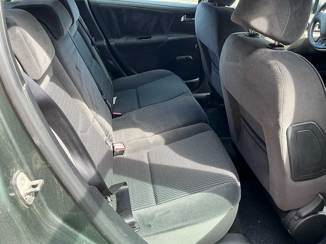 2007 peugeot 207 schadewagen personenauto - afbeelding 12 van  21