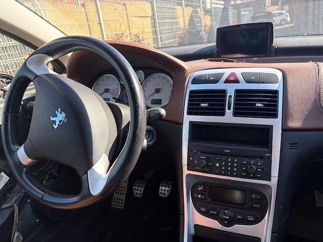 2007 peugeot 307 cabrio personenauto - afbeelding 9 van  13