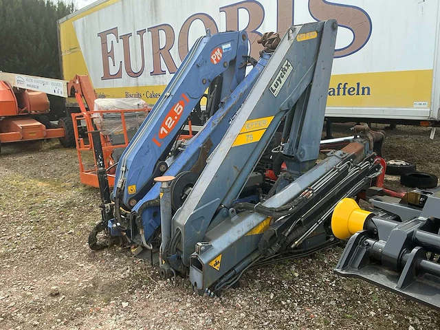 2007 pm & 1998 effer pm 12.5 & effer 75 2s autolaad kranen (2x) - afbeelding 1 van  8