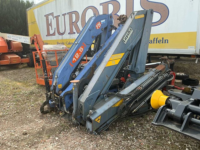 2007 pm & 1998 effer pm 12.5 & effer 75 2s autolaad kranen (2x) - afbeelding 1 van  8