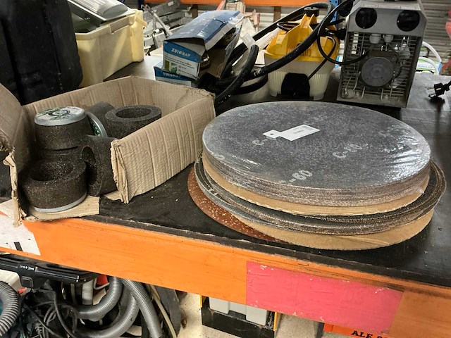 2007 raimondi maxititina invoegen- polieren en schuurmachine - afbeelding 10 van  11