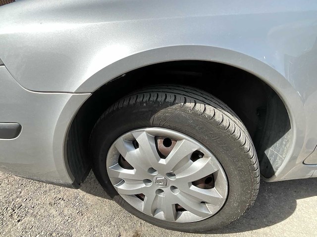 2007 renault laguna g/bg4h personenauto - afbeelding 8 van  18