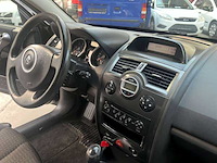 2007 renault megane 1.5 diesel - afbeelding 8 van  22
