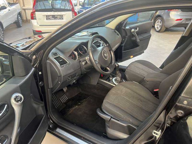 2007 renault megane 1.5 diesel - afbeelding 6 van  18