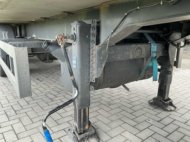 2007 renders thermo king koelgroep - oplegger - afbeelding 25 van  35