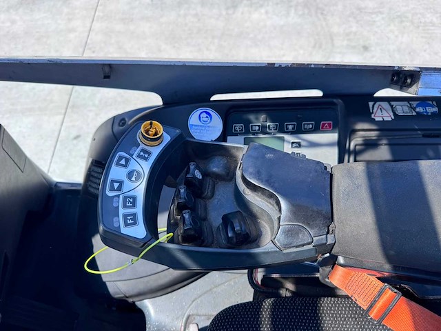2007 still rx60-25 - 5.8m triplex, free-lift, side-shift, fingertip besturing - vorkheftruck - afbeelding 2 van  12