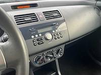 2007 suzuki swift personenauto - afbeelding 8 van  26