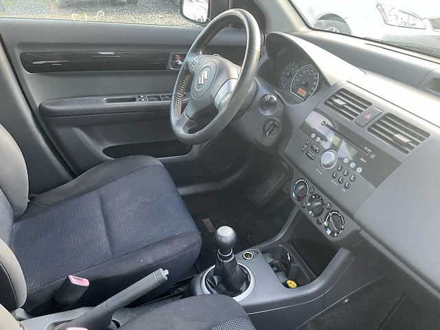 2007 suzuki swift personenauto - afbeelding 8 van  33