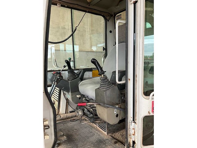 2007 takeuchi tb175 rupsgraafmachine - afbeelding 13 van  24