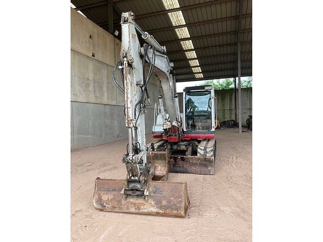 2007 takeuchi tb175 rupsgraafmachine - afbeelding 12 van  24