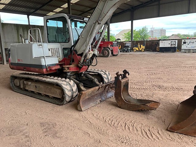 2007 takeuchi tb175 rupsgraafmachine - afbeelding 19 van  24