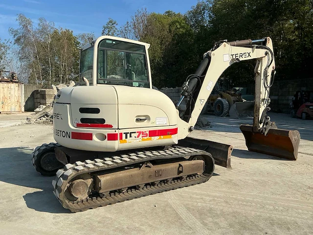 2007 terex tc 75 rupsgraafmachine - afbeelding 14 van  18