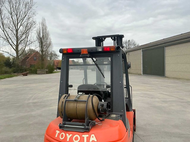 2007 toyota 42-7fgf25 vorkheftruck - afbeelding 18 van  82
