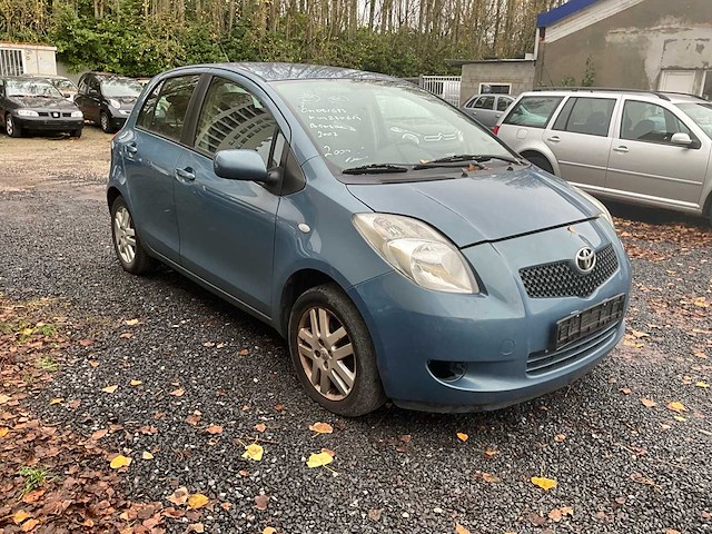 2007 toyota yaris personenauto - afbeelding 1 van  24