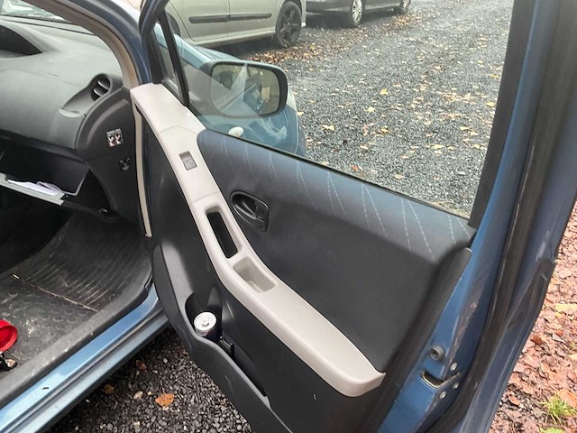 2007 toyota yaris personenauto - afbeelding 13 van  24