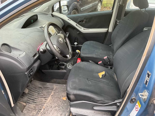 2007 toyota yaris personenauto - afbeelding 17 van  24