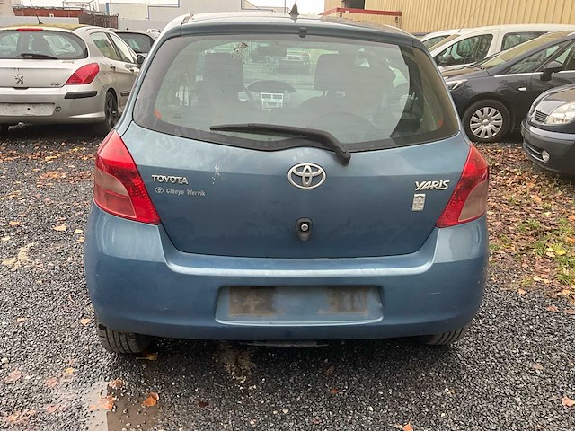 2007 toyota yaris personenauto - afbeelding 18 van  24