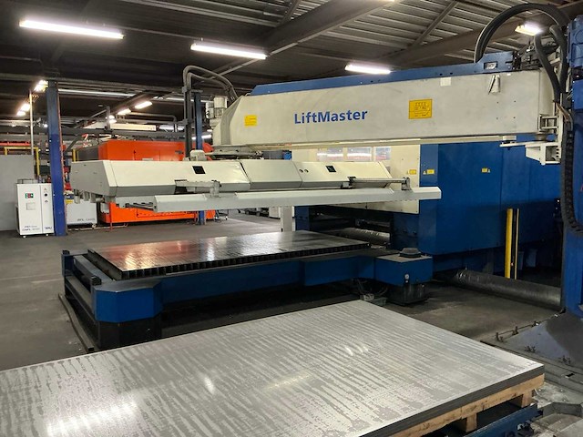 2007 trumpf trulaser 3030 lasersnijmachine - afbeelding 27 van  30
