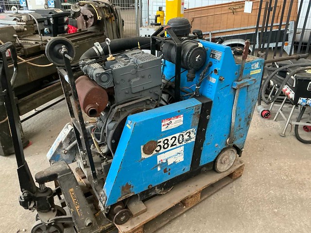 2007 tyrolit / diamond products cc3728-6-36 vloerzaagmachine - afbeelding 2 van  12