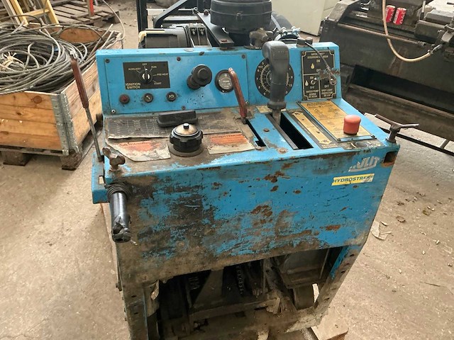 2007 tyrolit / diamond products cc3728-6-36 vloerzaagmachine - afbeelding 5 van  12